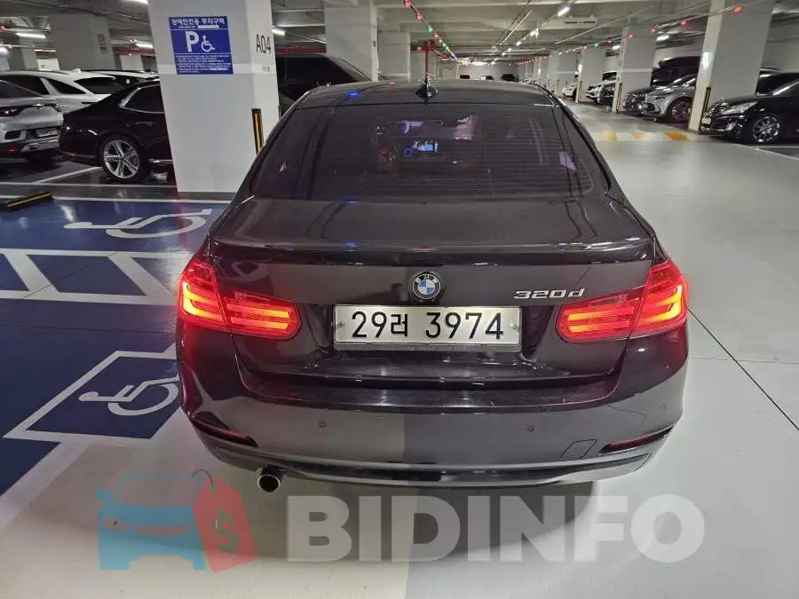 WBA3D3107FK470585 Photo# 2