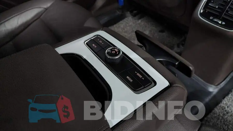 KNALB415BHA061677 Photo# 20