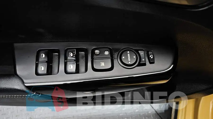 KNAB3518BMT687673 Photo# 27