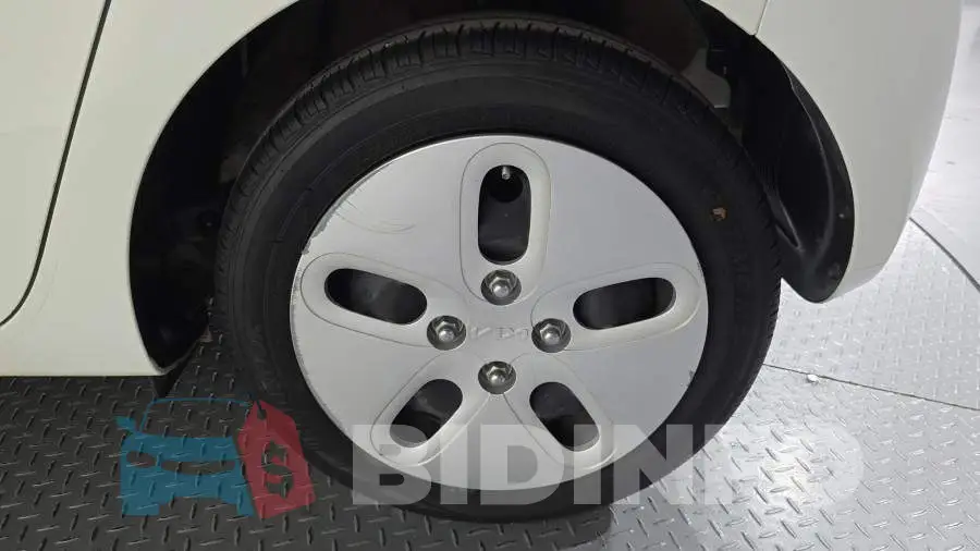 KNACF911BNT289002 Photo# 21