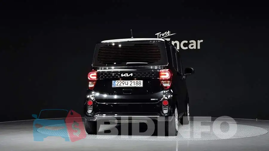 KNACF911BNT298580 Photo# 4