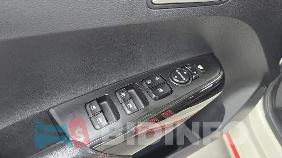 KNAB5511BJT237466 Photo# 29