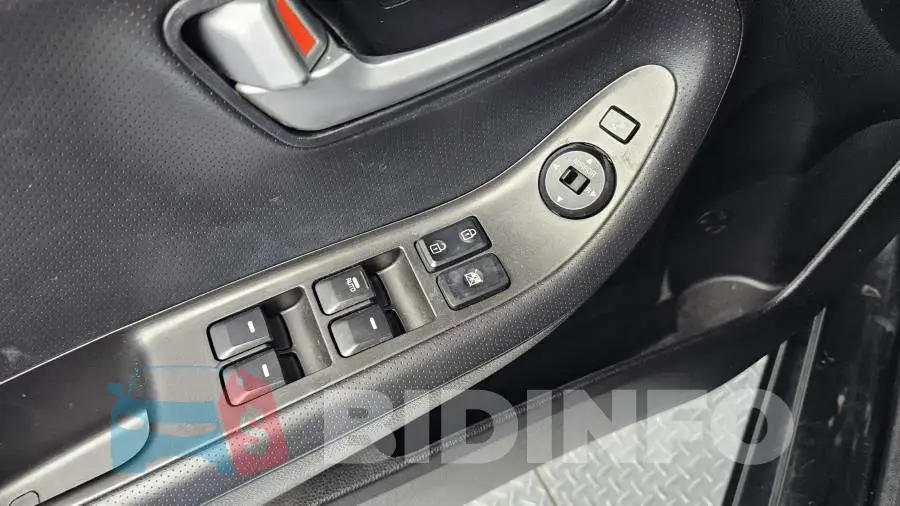 KNABE511BGT247125 Photo# 20