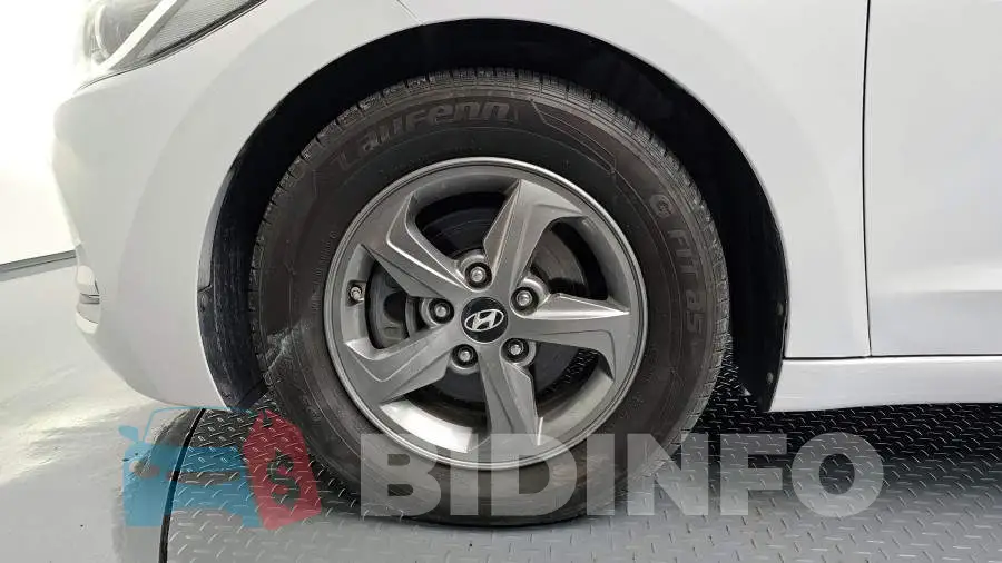 KMHD741DBGU134355 Photo# 5