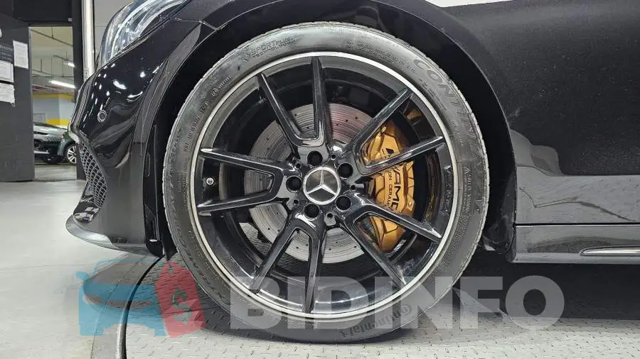 WDDWF6EB3HF560437 Photo# 5