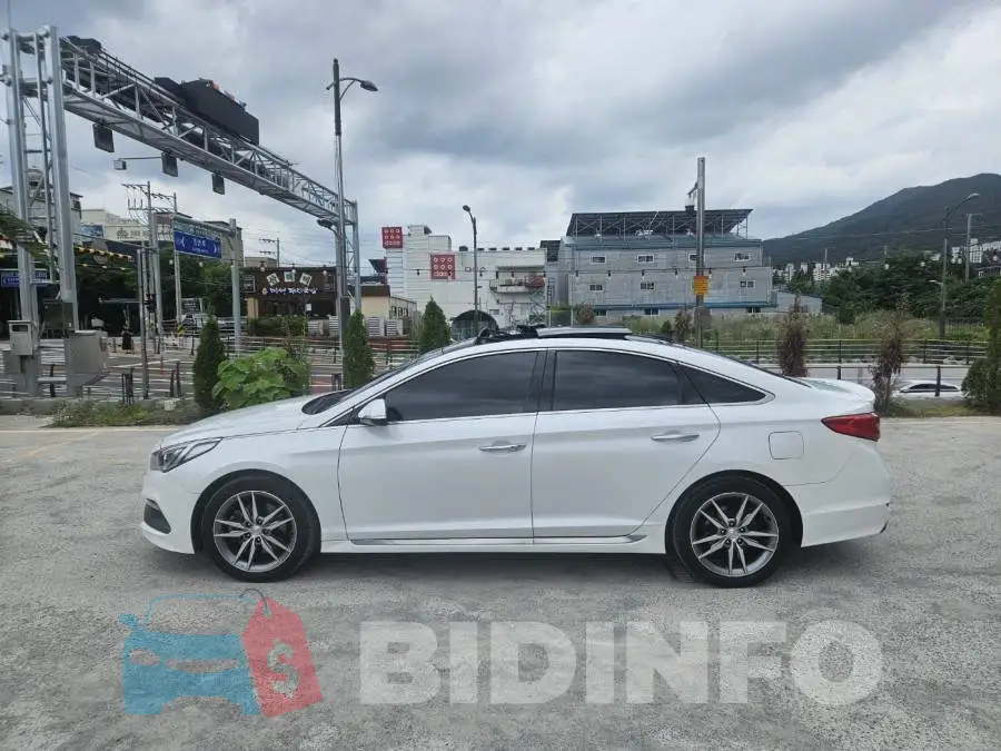 KMHE241BBFA140872 Photo# 4