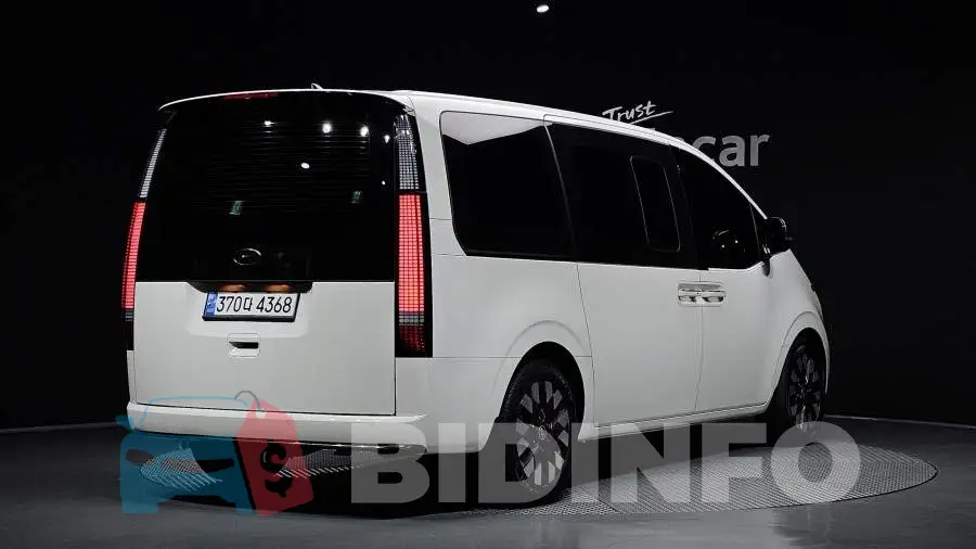 KMHYF811BPU085337 Photo# 2