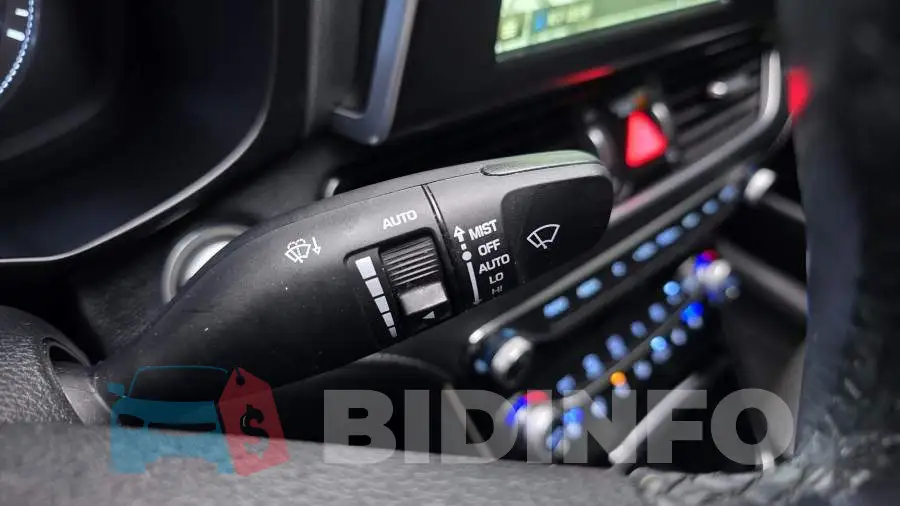KMHF141CBHA043768 Photo# 28