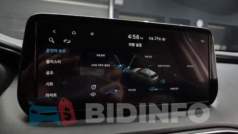 KMHS381HGPU453035 Photo# 27