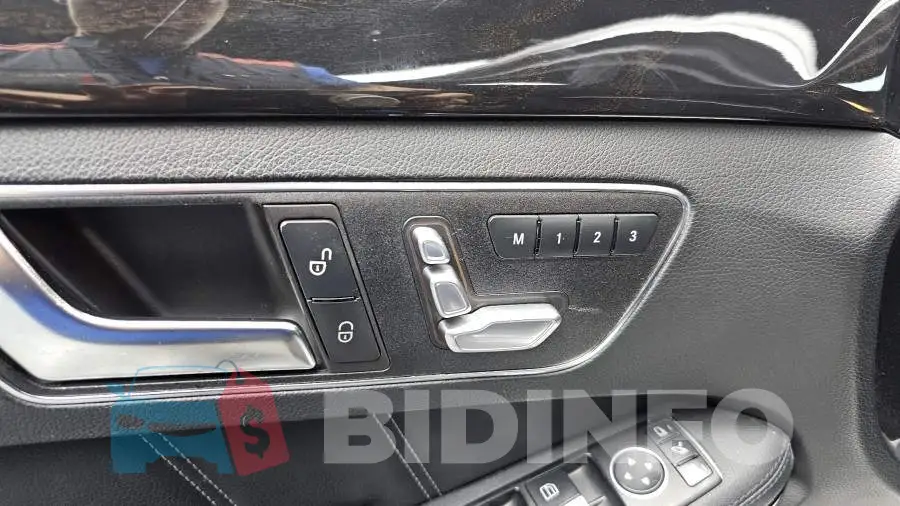 WDDHF9HB2GB307878 Photo# 20