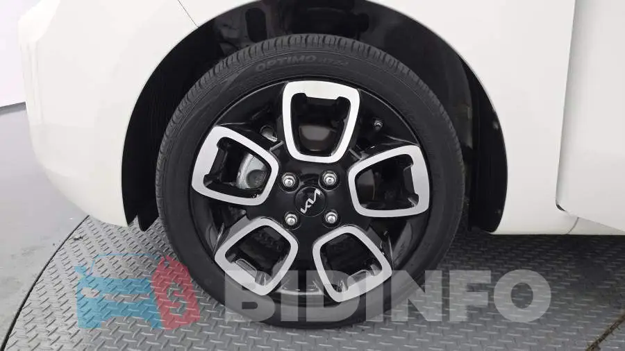 KNACK811BNT317022 Photo# 5