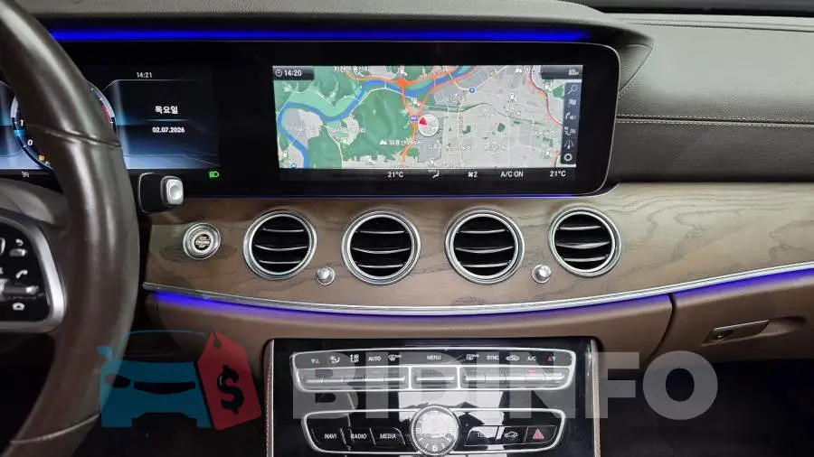 WDDZF4KB7KA558538 Photo# 27