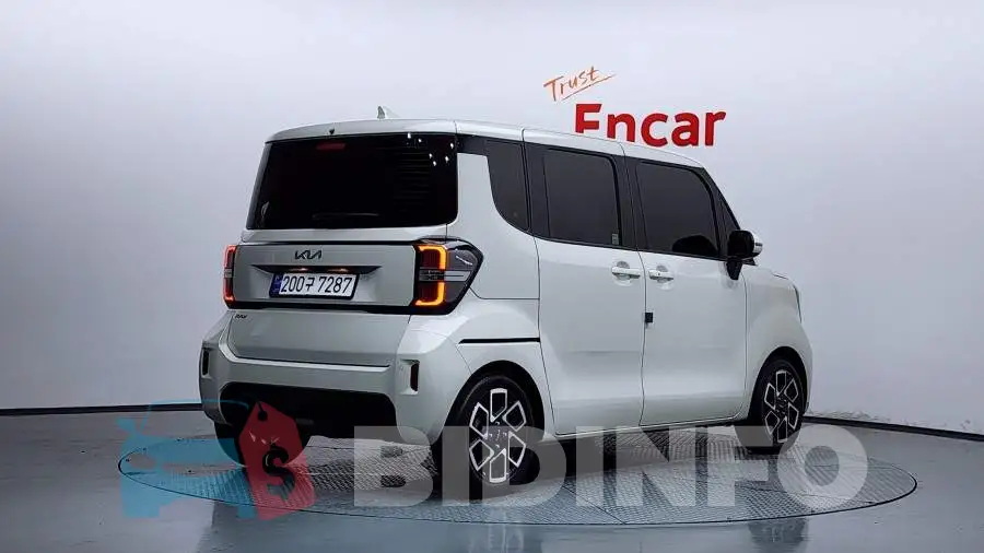 KNACH811BRT381021 Photo# 2