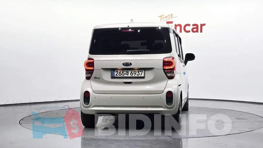 KNACK811BMT243340 Photo# 4