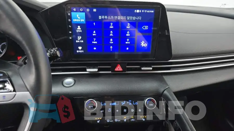 KMHLL41JGPU063024 Photo# 14