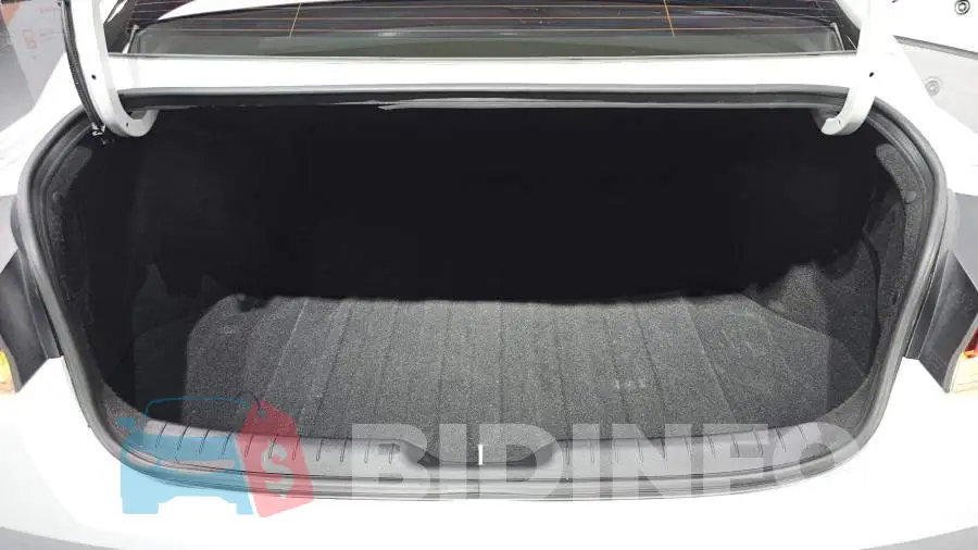 KMHLM41JGPU033575 Photo# 32
