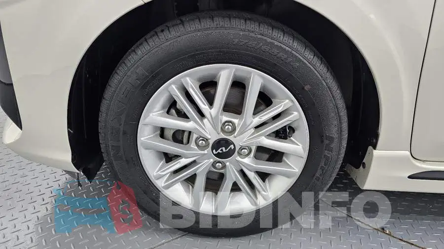 KNAB3518BPT997611 Photo# 5