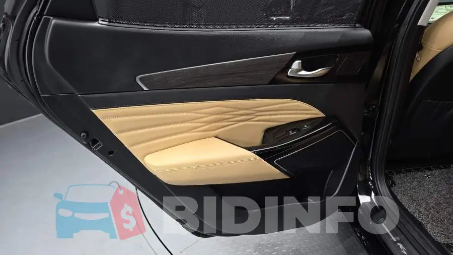 KNALC41BBLA204835 Photo# 25