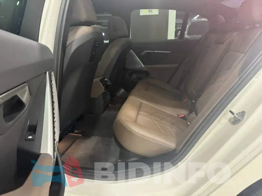 WBA51FL09SCT13192 Photo# 10