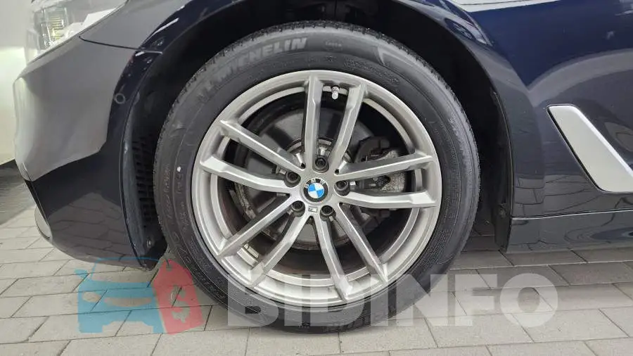 WBAJF3103LCE20941 Photo# 5