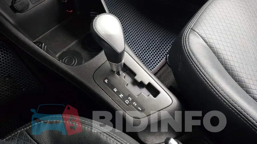 KNABX511BFT805537 Photo# 9