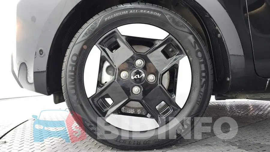 KNACG81AFRT011519 Photo# 5
