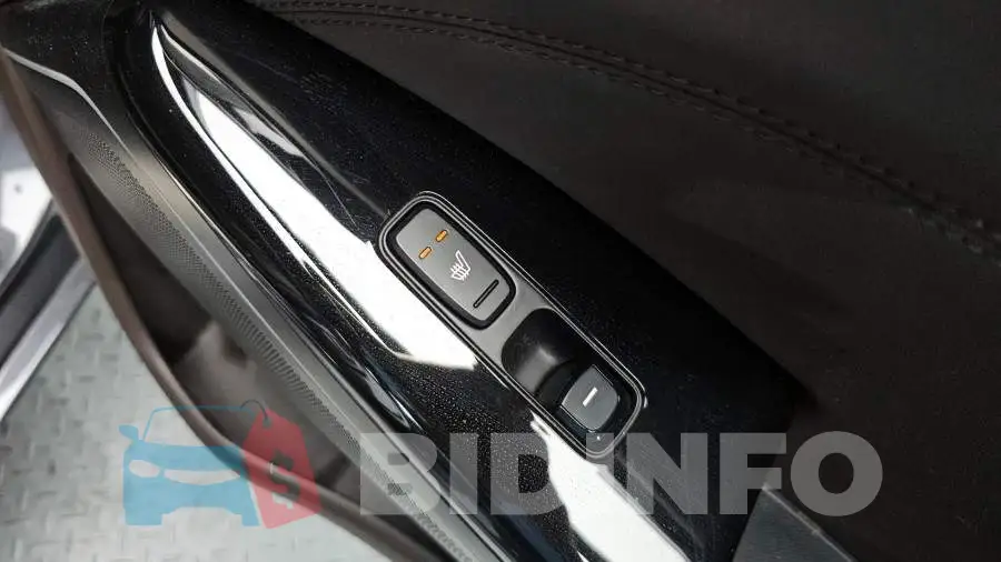 KNALB415BHA098838 Photo# 18
