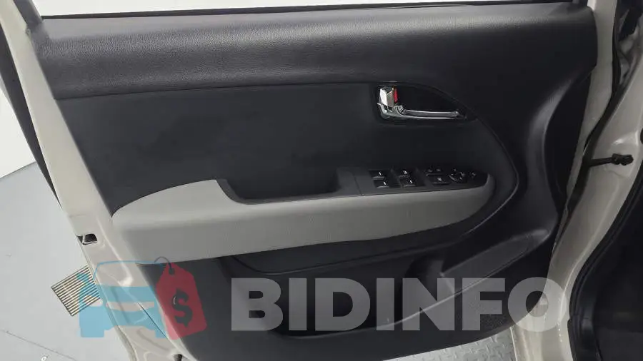 KNACK811BNT309810 Photo# 24