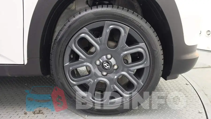 KMHB3518BRW084973 Photo# 21
