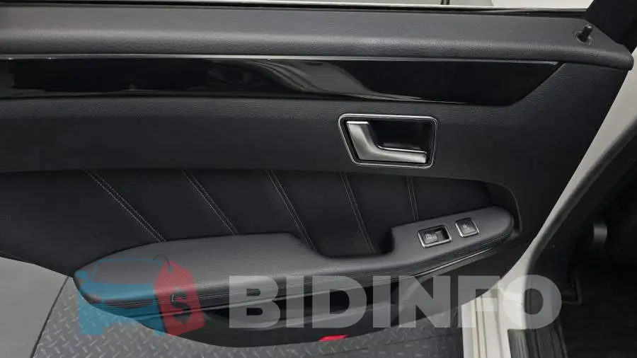 WDDHF0CB3FB091668 Photo# 24