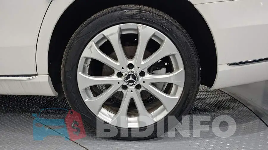 WDDZF0FB4LA752772 Photo# 21