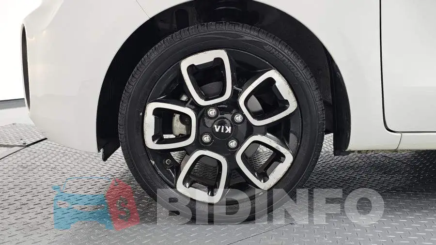 KNACK511BMT257635 Photo# 5