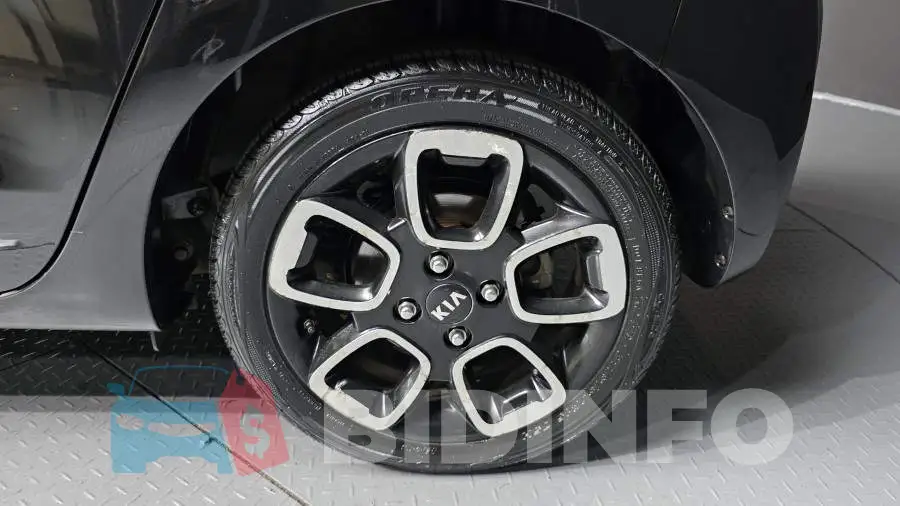 KNACK811BKT203378 Photo# 5