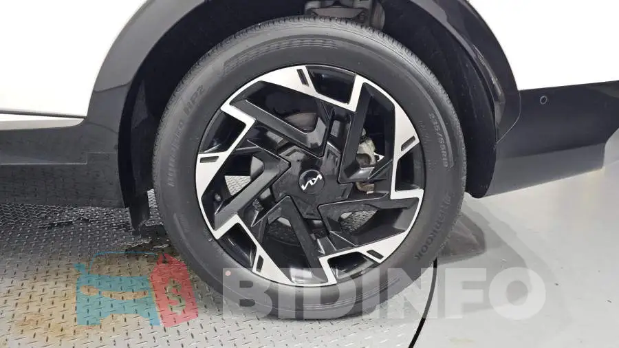 KNAPV81CBNK010442 Photo# 21