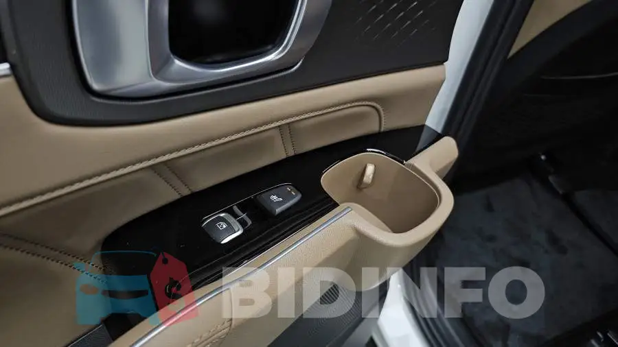 KNARK81GBRA322921 Photo# 19
