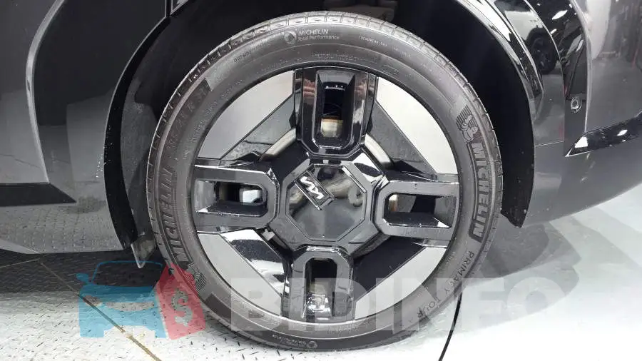 KNAAE815PRS007581 Photo# 21