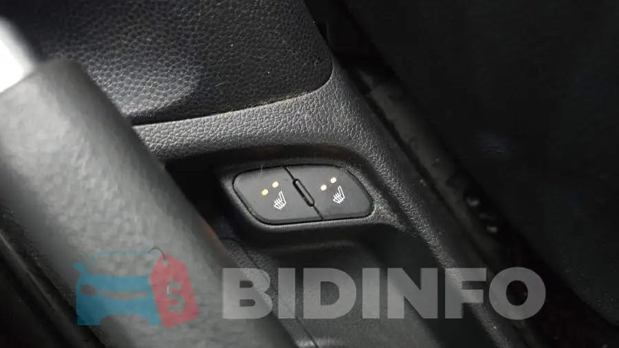 KNABX515BFT857744 Photo# 17