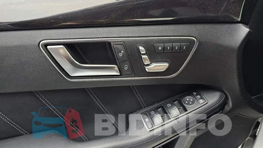 WDDHF8CB5EB070401 Photo# 16