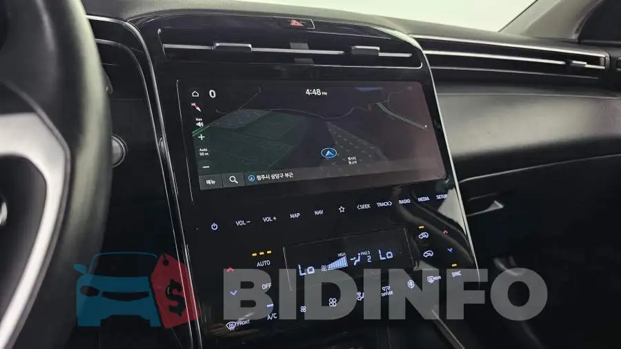 KMHJB81BGNU163668 Photo# 16