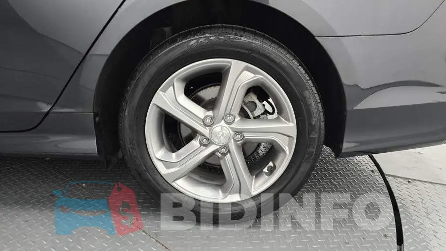 KMHE341DBKA516167 Photo# 21