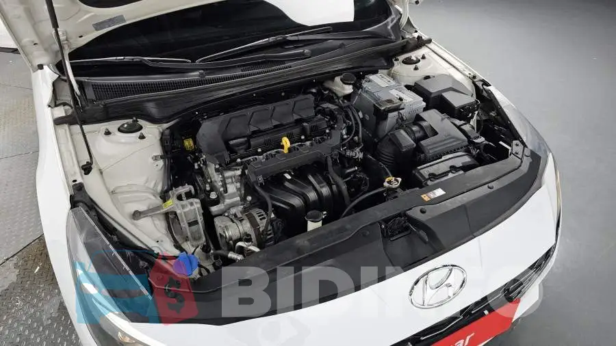 KMHLM41EEMU041123 Photo# 6