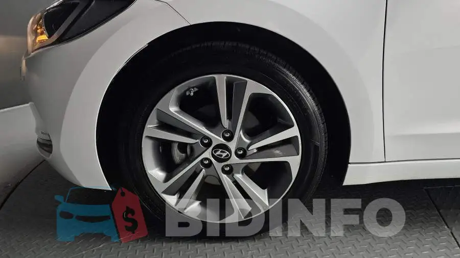 KMHD641DBJU736661 Photo# 5