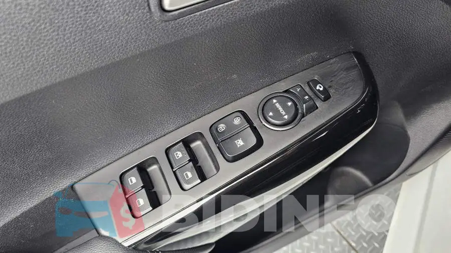 KNAB3518BMT829332 Photo# 31