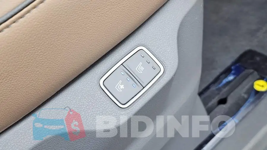 KMHYB811DNU071936 Photo# 19