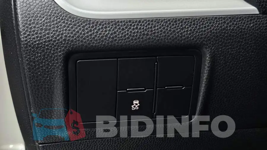 KNABE511BGT415032 Photo# 27