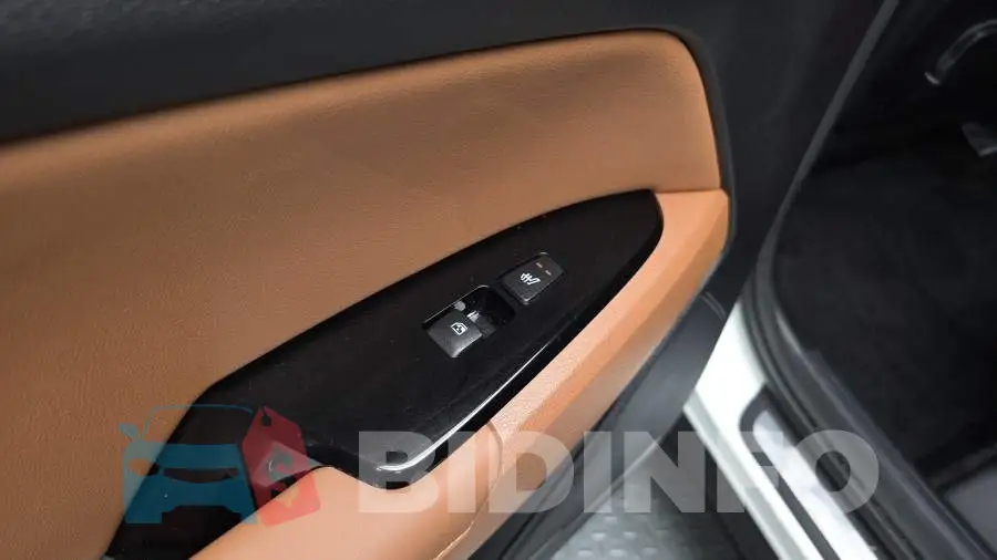 KNAPV81BGRK369777 Photo# 20