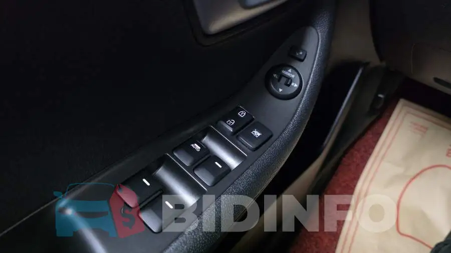 KNABX511BFT988607 Photo# 20