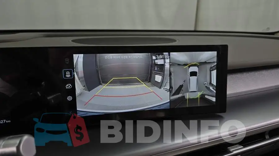 KMHMS813PSA013974 Photo# 14