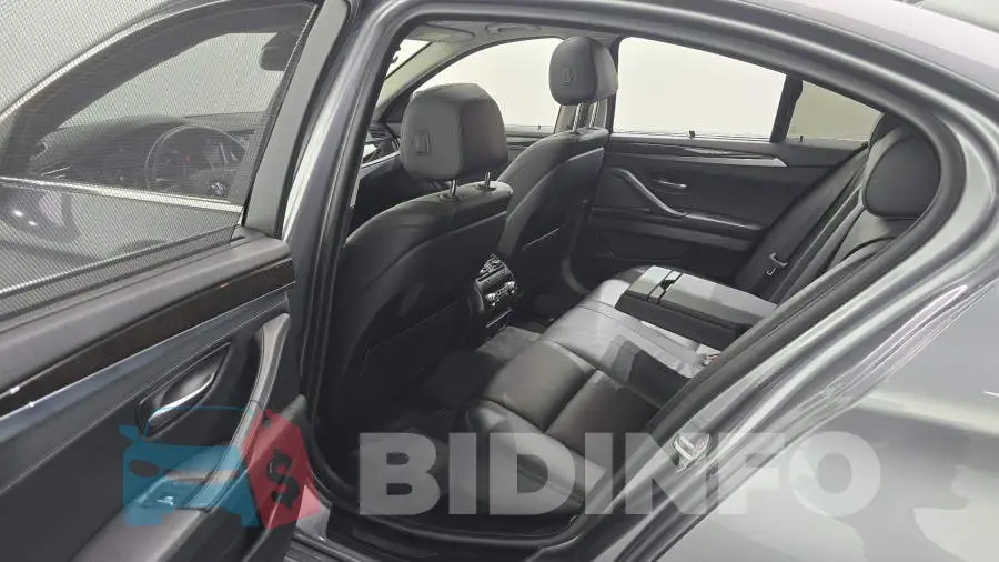 WBA5A7108FD817841 Photo# 12