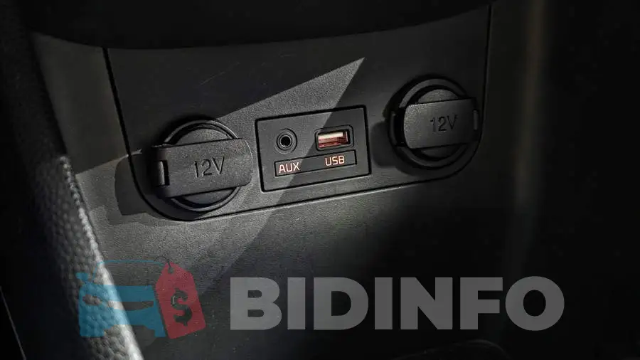 KNABX511BGT993786 Photo# 27